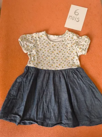 Robe 6-9 mois