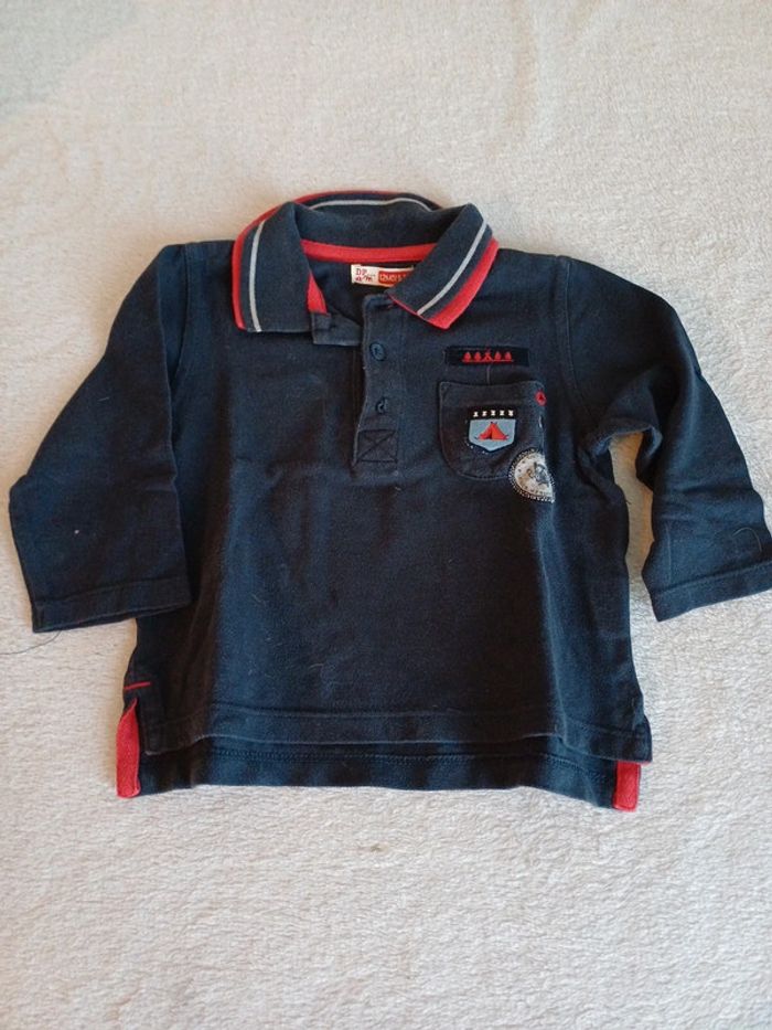 Polo bleu marine et rouge 12 mois dpam
