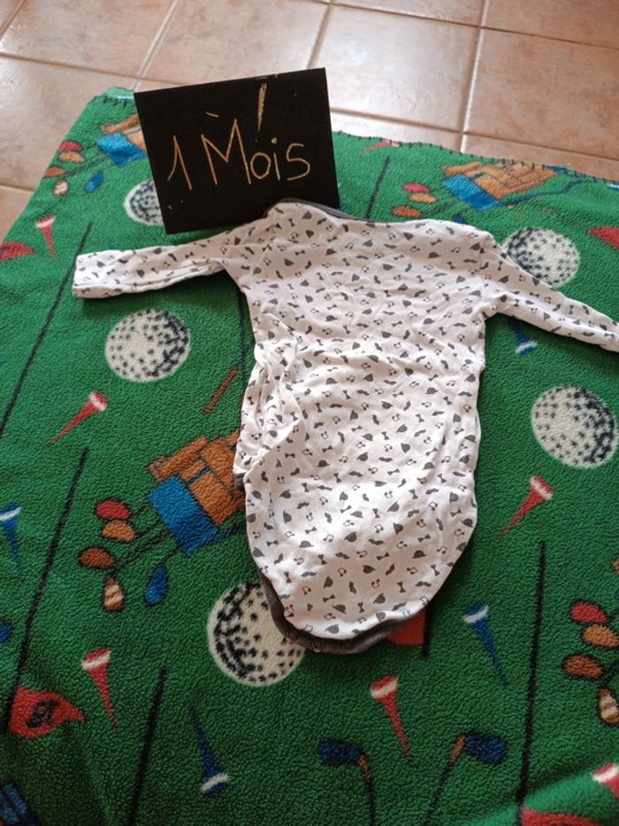 Body garçon 1-3 MOIS - photo numéro 2