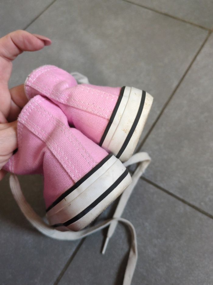 Chaussures fille rose blanc t 26 - photo numéro 2