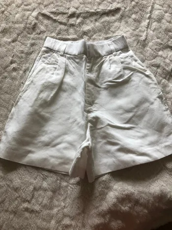 Short blanc Zara en XS