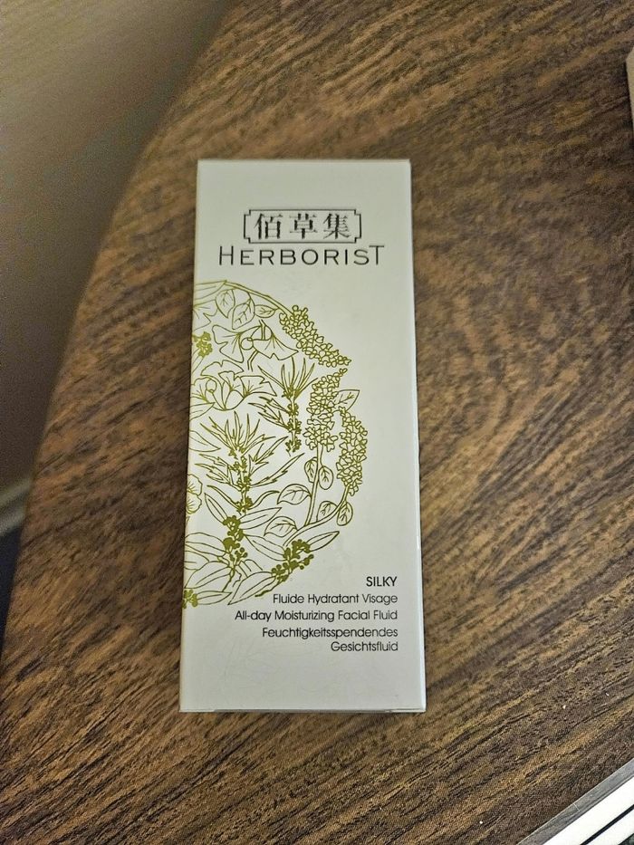 Produits Herborist neufs - photo numéro 2