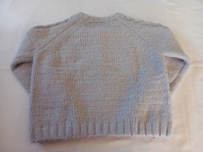 Pull hiver fille Primark 10-11 ans. - photo numéro 2