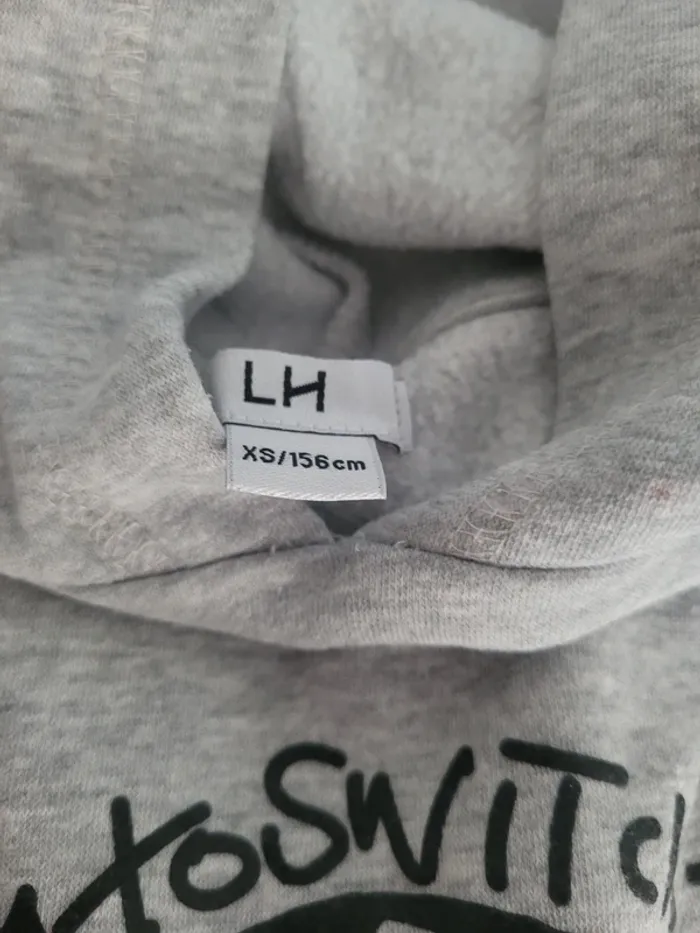 Sweat pull à capuche - XS/156cm - photo numéro 3