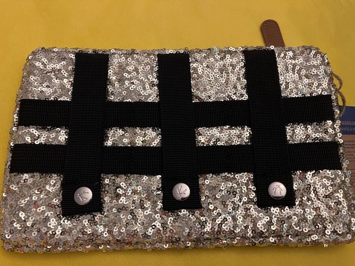 POCHETTE Cabaia  RUE DES LUTINS - photo numéro 3