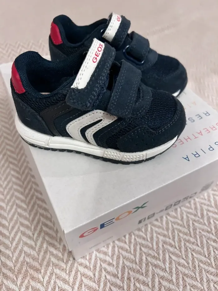 Chaussure basket Geox taille 20 bébé - photo numéro 4