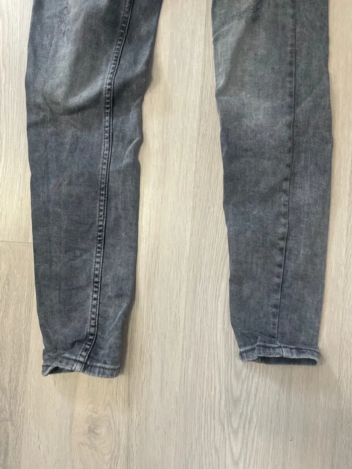 Jeans Bershka - photo numéro 4