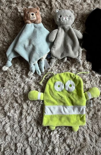 Lot de 3 doudous