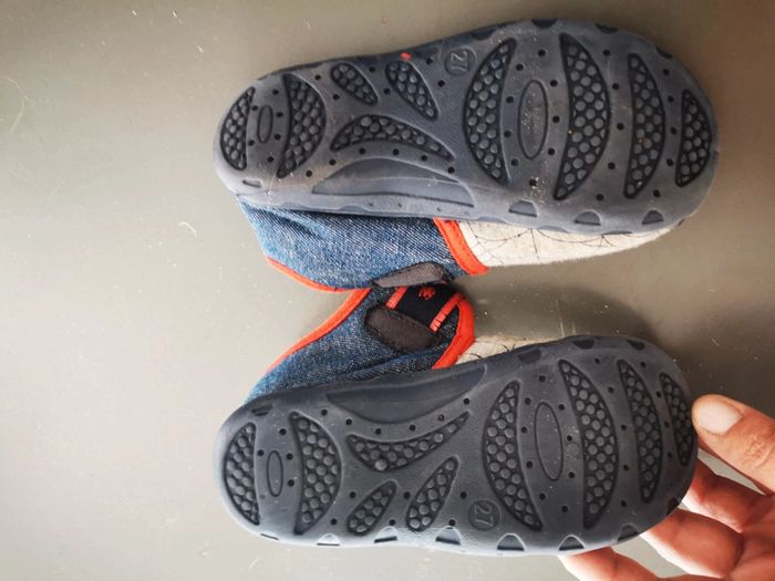 Chaussons Spiderman Pointure 27 - photo numéro 3