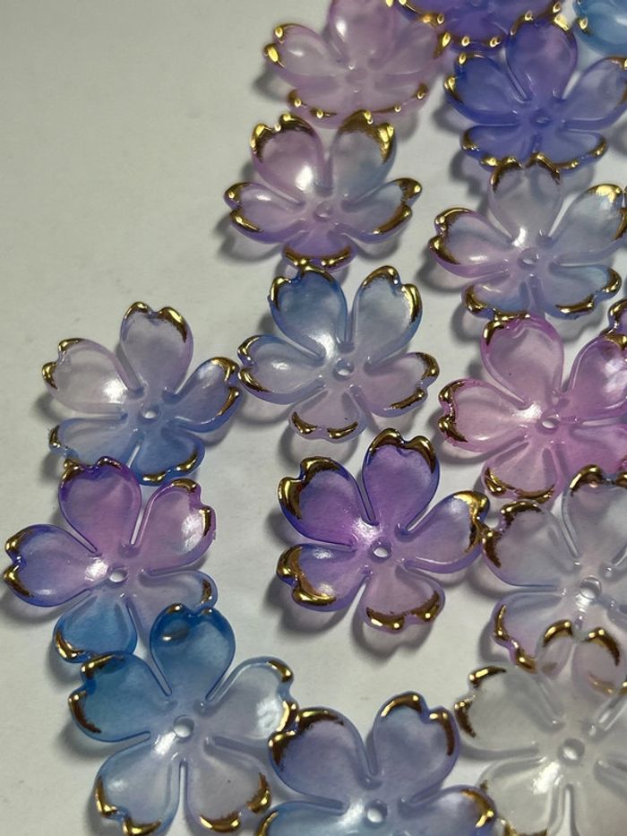 B14, 26 perles fleurs de cerisiers 19mm - photo numéro 3