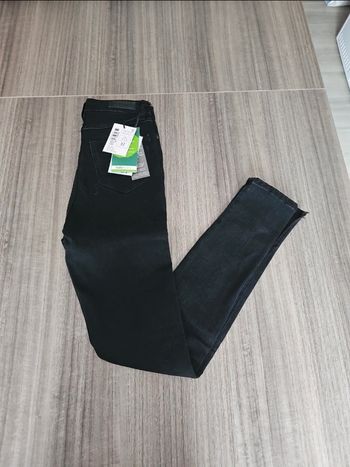Jeans slim taille haute neuf femme taille xxs 32 la halle 