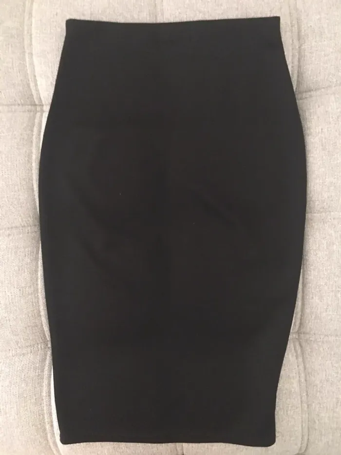 Jupe crayon noire missguided