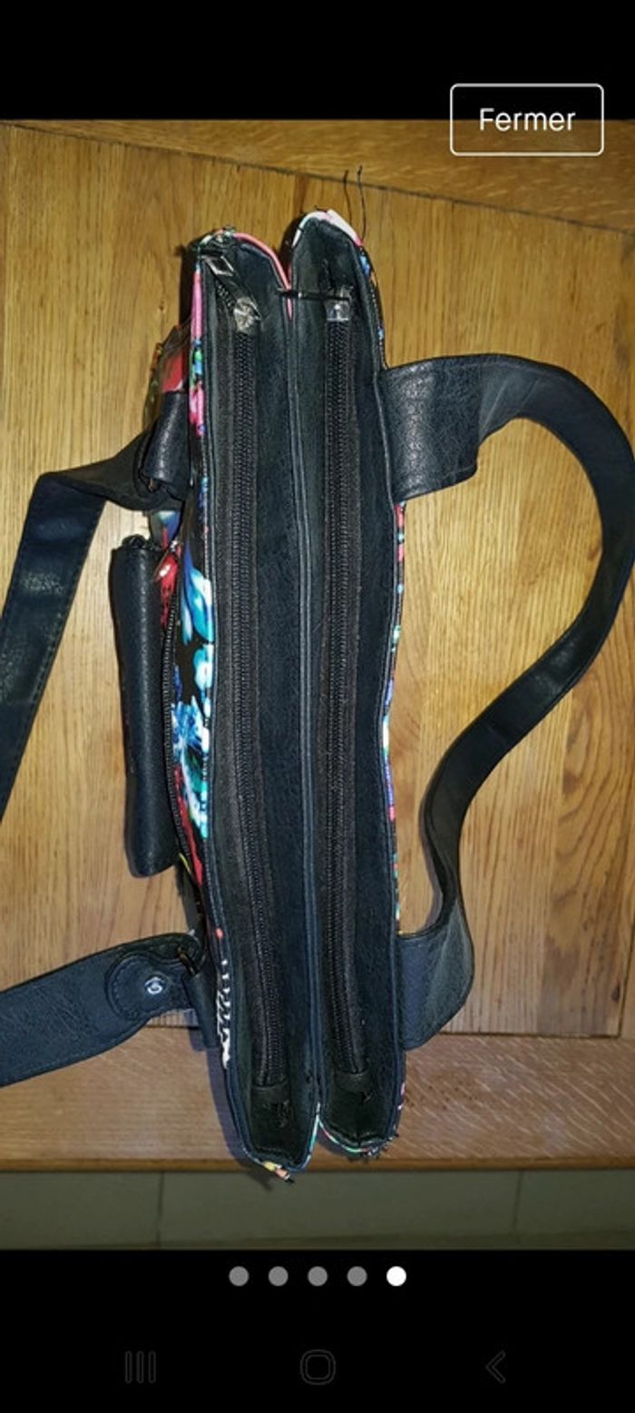Sac jamais servi - photo numéro 3