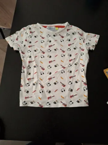 T-shirt  6 ans