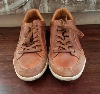 Baskets Cuir Staten Street taille 42