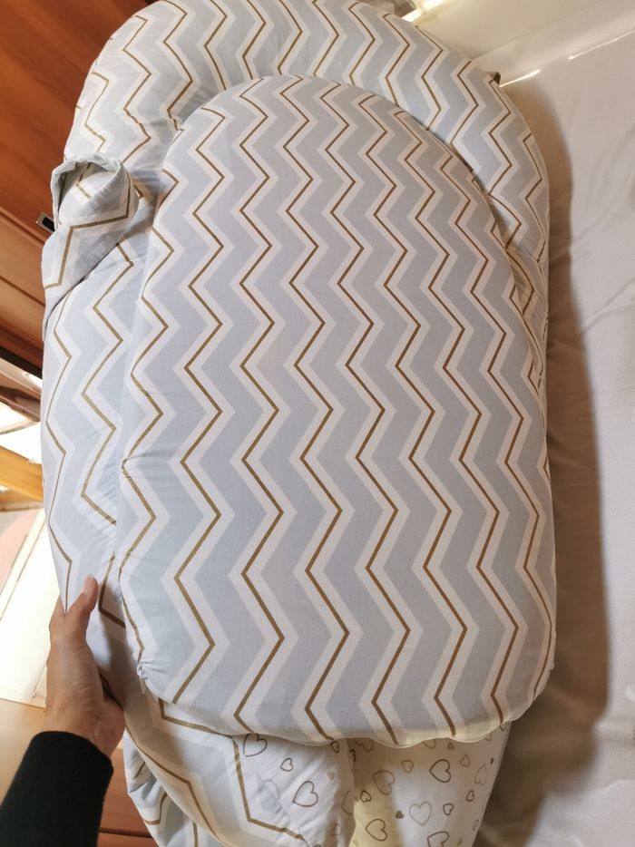 Réducteur de lit bébé - photo numéro 3