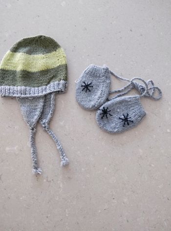 Bonnet et moufles