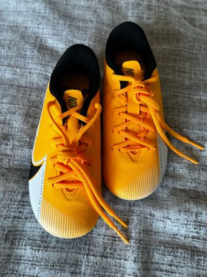 Chaussures de foot Nike - photo numéro 3