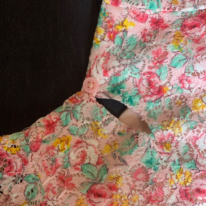Robe cintrée fleurie - photo numéro 3