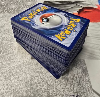 Lot 138 cartes pokémons