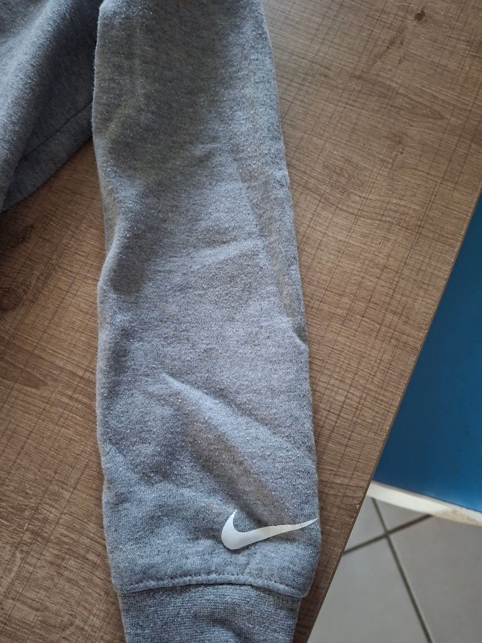 Pull à capuche - photo numéro 3