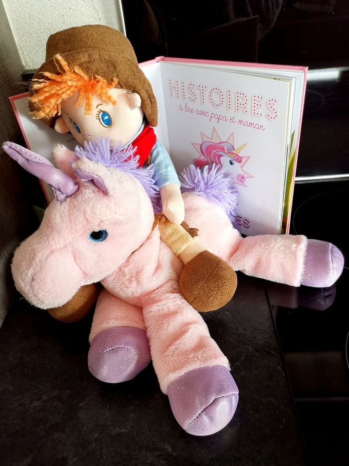 Livre histoires de fée et Peluche Licorne avec  cavalier - photo numéro 3