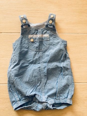 Salopette short en jeans h&m 1 mois/ 2 mois