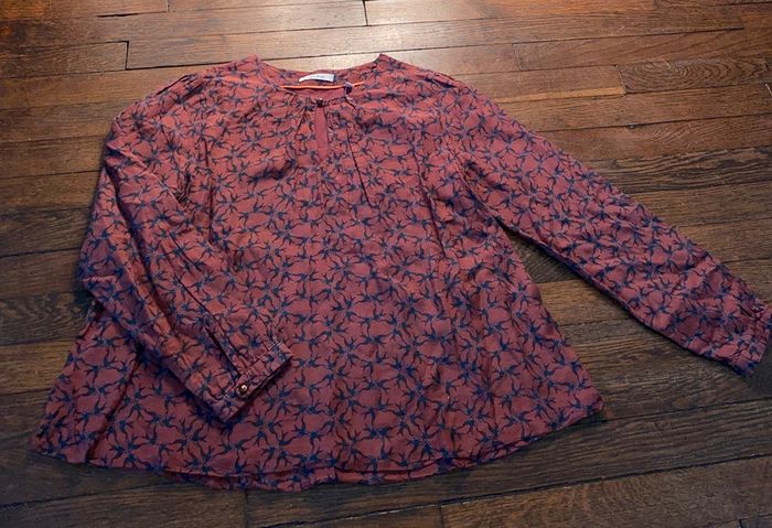 blouse MArese  12 ans