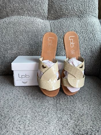 Mules/sandales/claquettes croco vert Les Petites Bombes