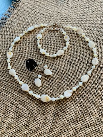 Ensemble bijoux en nacre 