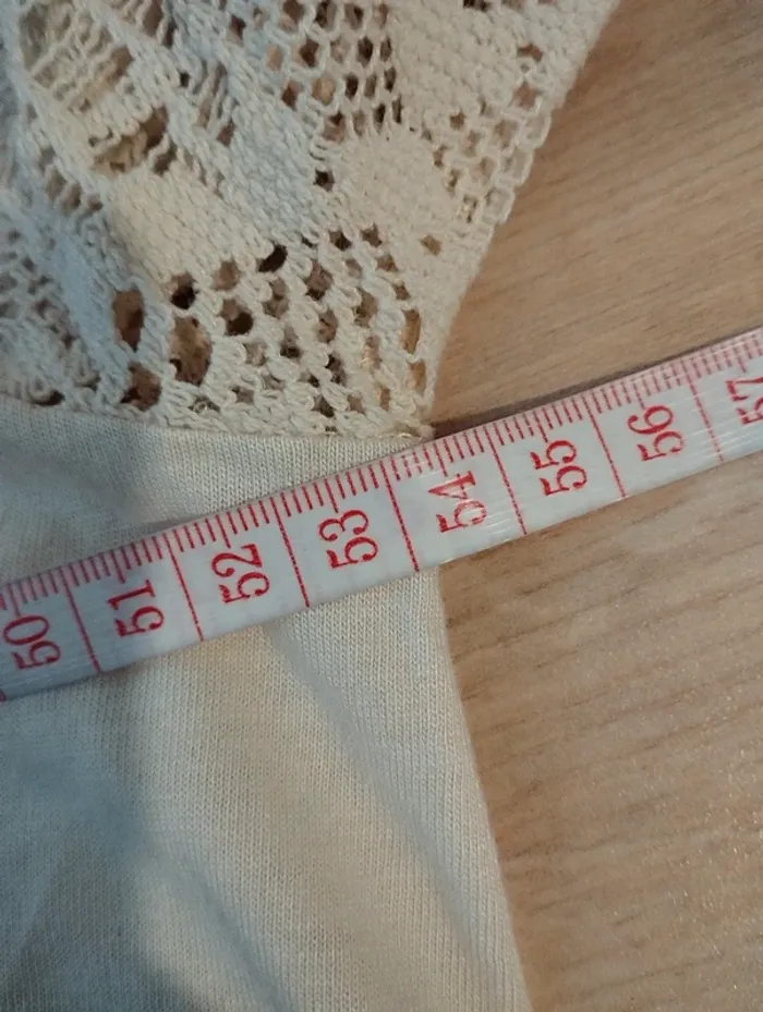 Blouse crème Blancheporte 42/44  manches en "dentelle" - photo numéro 5