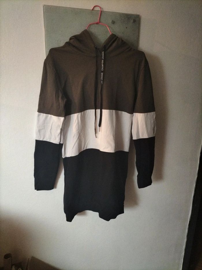 Robe sweat à capuche - photo numéro 2