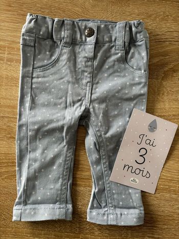 Jean bleu clair étoiles Kitchoun t.3m