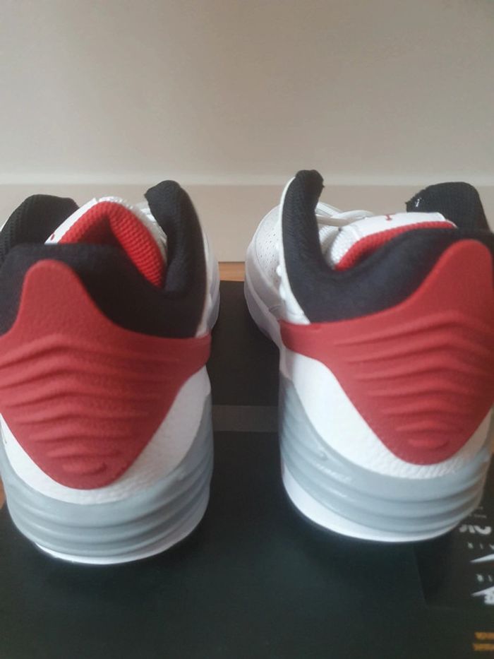 Nike Jordan Aura Max (38) - photo numéro 7
