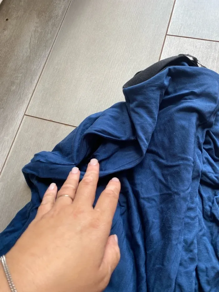 Jupe mi longue , taille xs - photo numéro 3