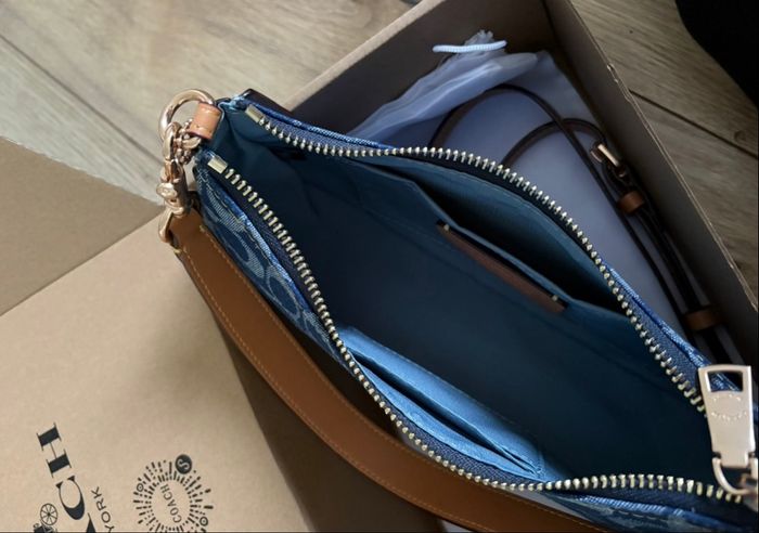 Sac à main bleu marine coach - photo numéro 3