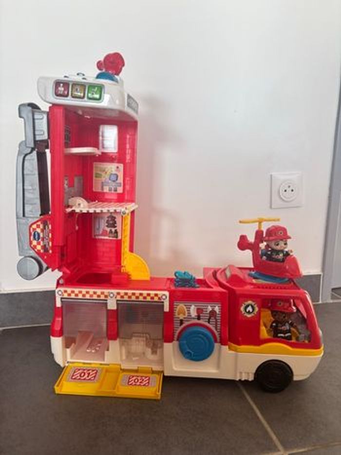 Super Camion Caserne de Pompiers - Tut Tut Copain - photo numéro 2