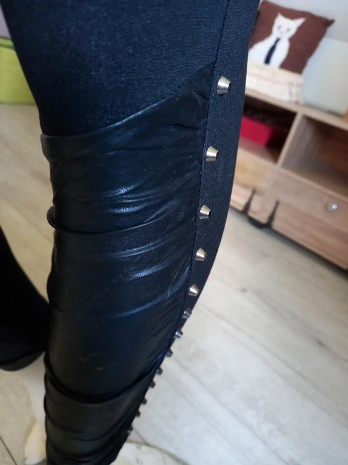 Pantalon style leggings taille S - photo numéro 3