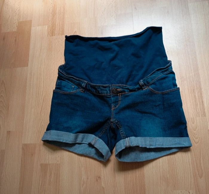 Short de grossesse taille 36
