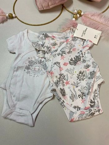 Lot de 2 bodies bébé (neuf) - Taille 0 mois