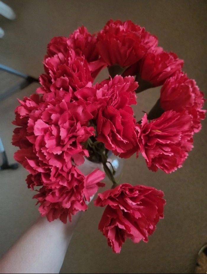 Bouquet oeillets rouges artificiels - photo numéro 2