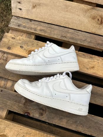 Nike Air Force 1 blanches pointure 39