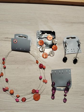 Ensemble de bijoux fantaisie Neuf