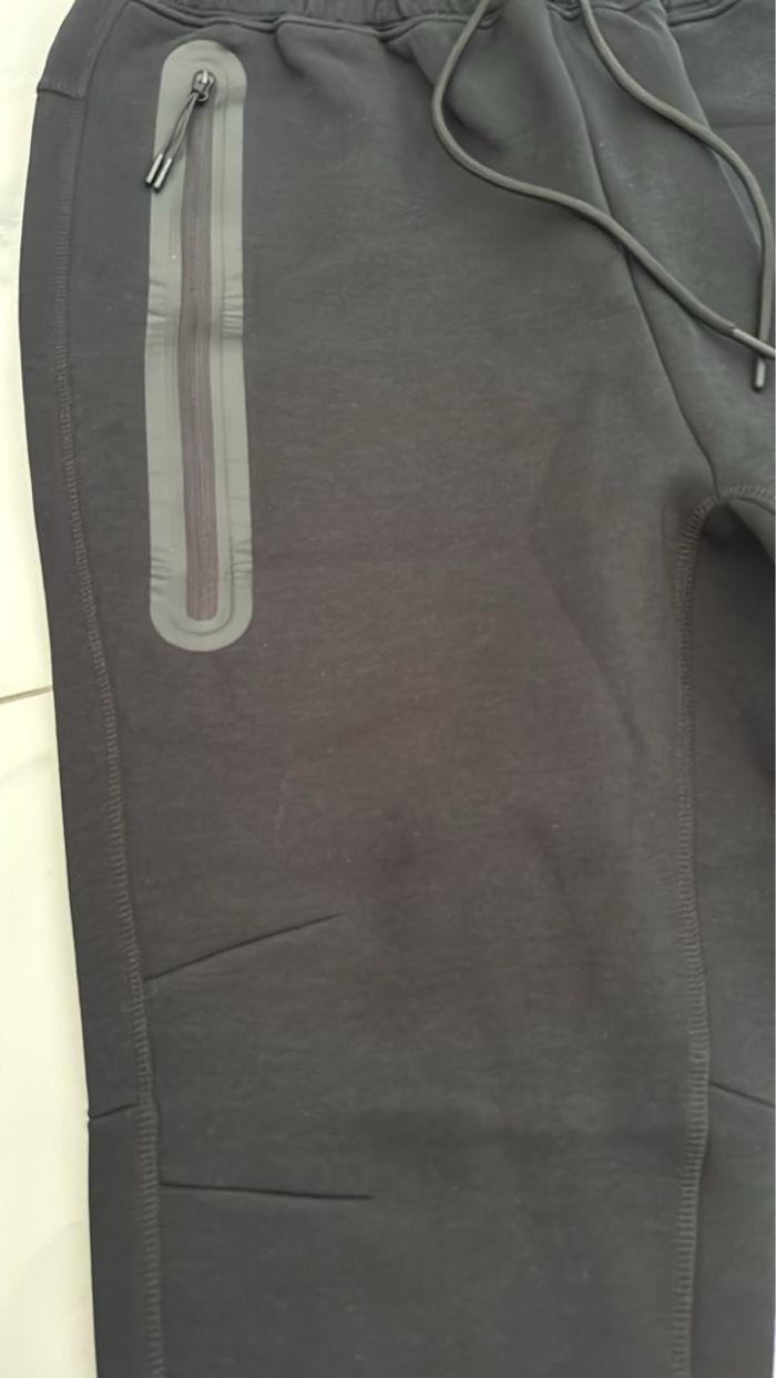 Pantalon Nike tech - photo numéro 5