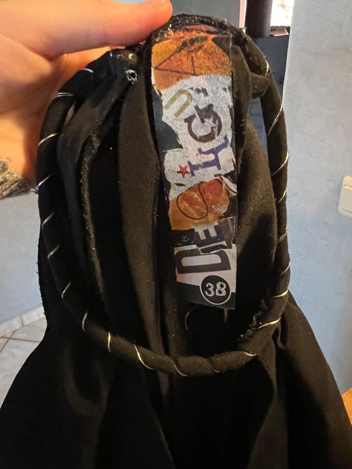 Robe noire - photo numéro 4