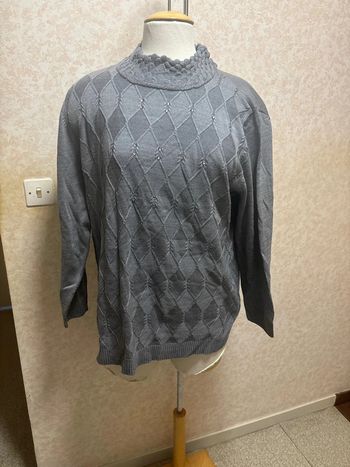 Pull à strass taille 48