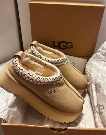 Ugg Tasman 2 crème plateforme taille 38