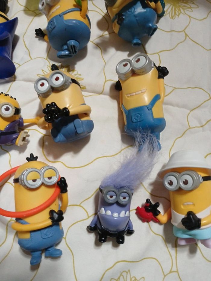 Gros de lot de minions Mcdo - photo numéro 12