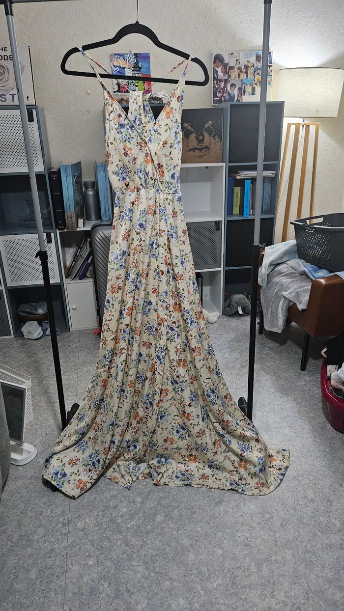 Robe longue d'été, Robe fleuri : Négociable