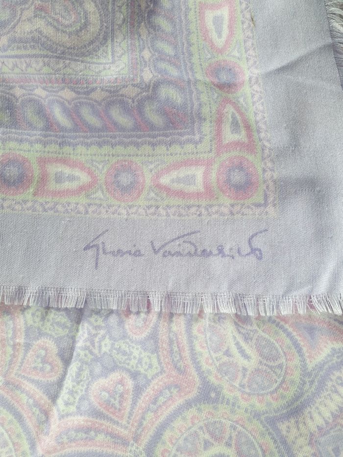 Grand foulard carré vintage - photo numéro 5